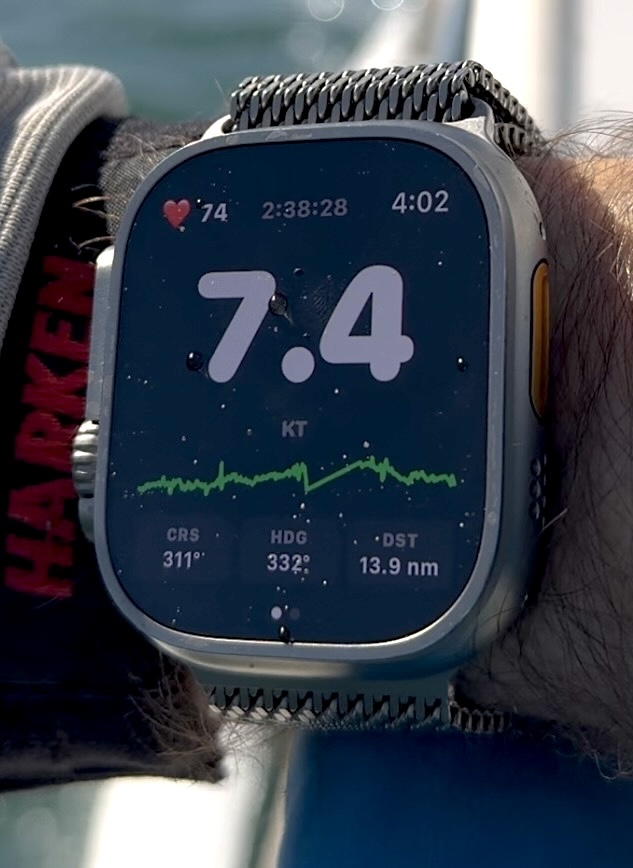 HullSpeed running on Apple Watch while sailing
